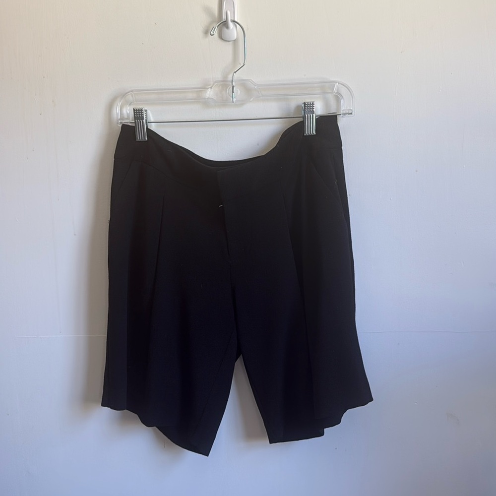 Women’s black Bermuda shorts. On trend. Size small